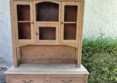 Réparation de meuble, desserte commode bois ancien